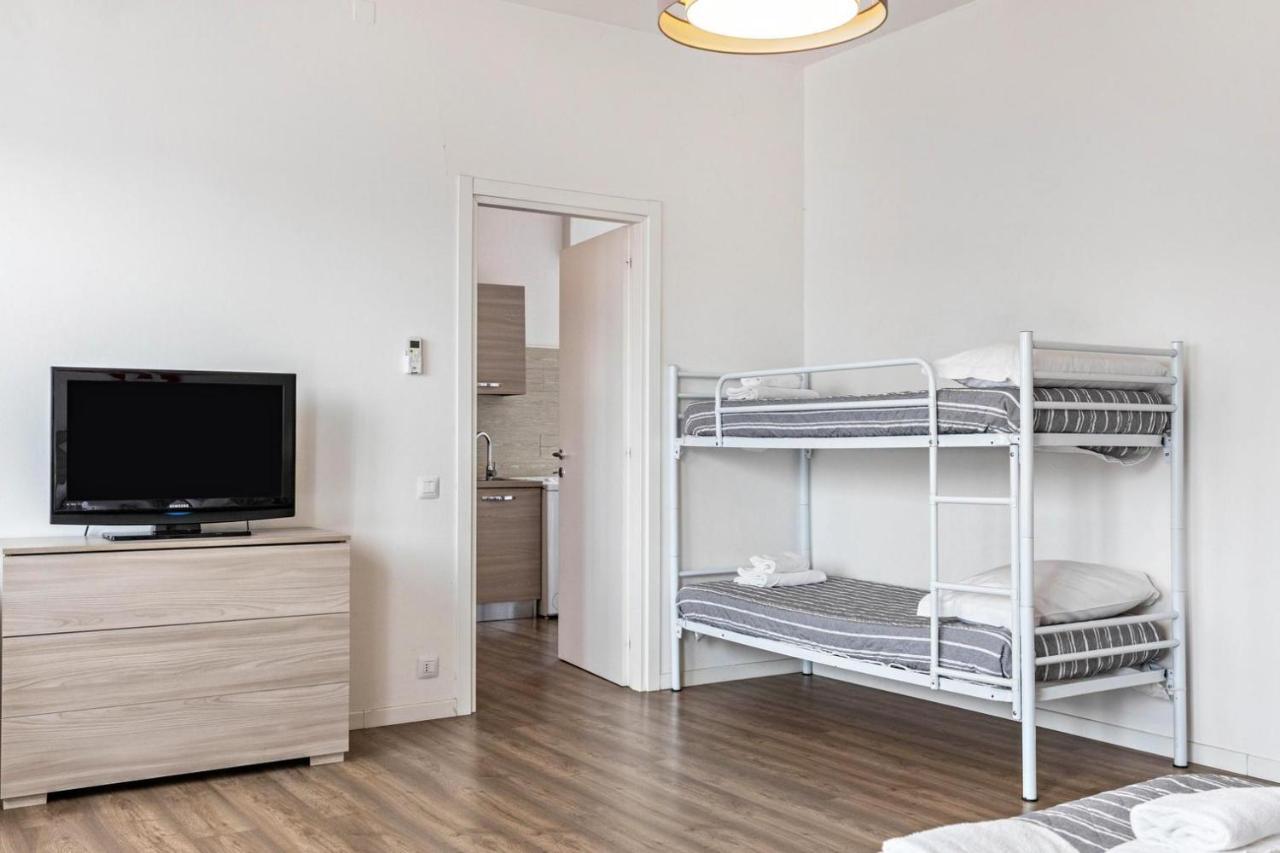 Apartament La Terrazza Peschiera del Garda Zewnętrze zdjęcie
